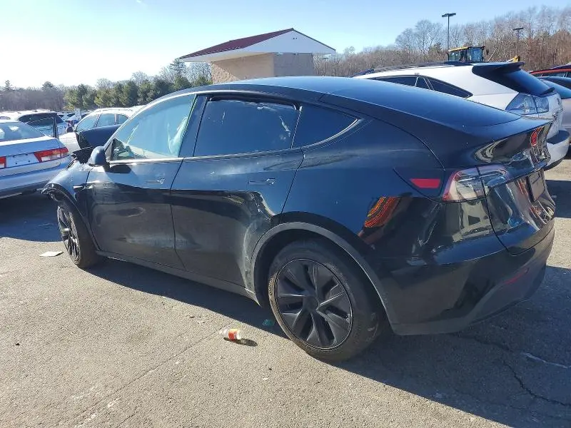 2025 TESLA MODEL Y   