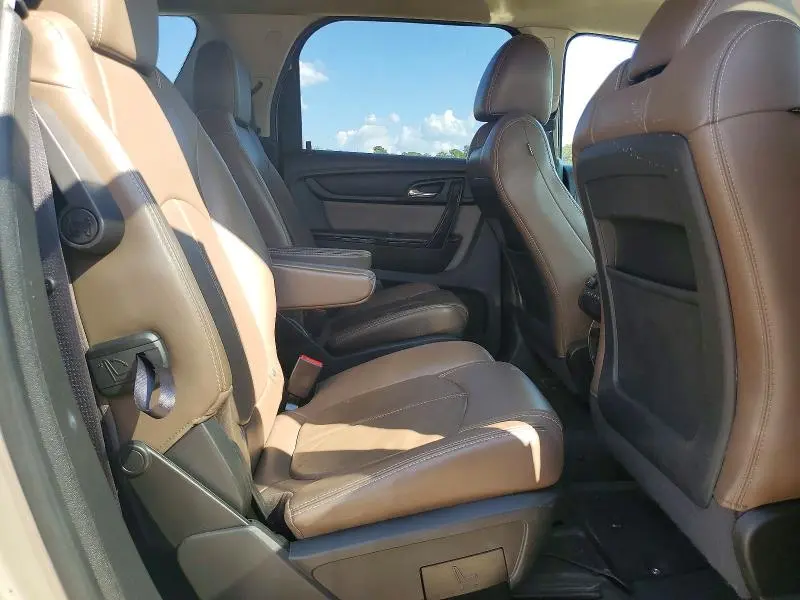 2015 GMC ACADIA SLT-1  