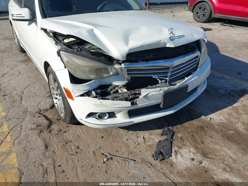 2010 MERCEDES-BENZ C 300 LUXURY 4MATIC/SPORT 4MATIC