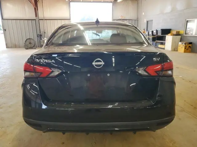 2024 NISSAN VERSA SV  