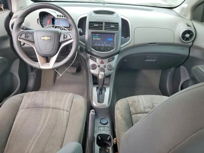 2016 CHEVROLET SONIC LT  