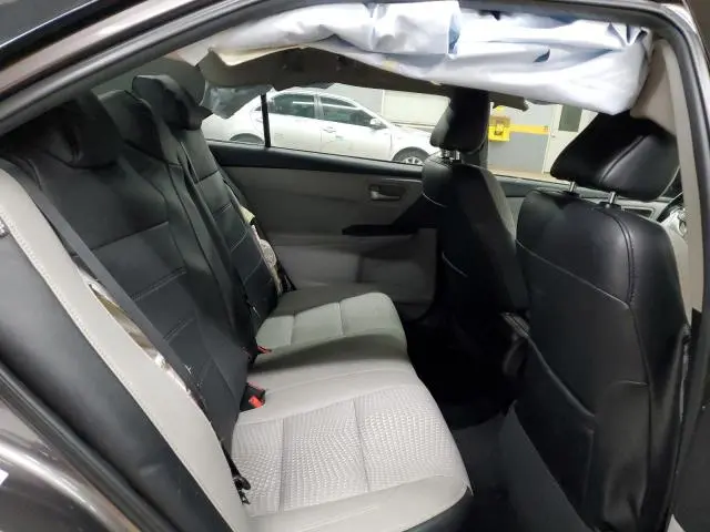 2015 TOYOTA CAMRY LE  