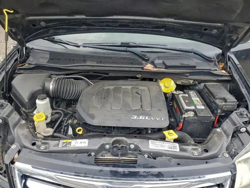 2014 CHRYSLER TOWN & COUNTRY TOURING  