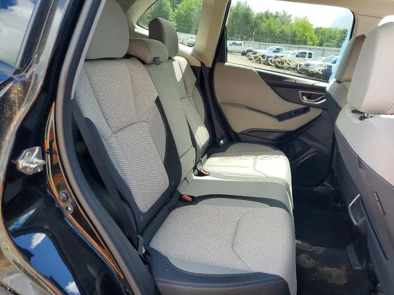 2019 SUBARU FORESTER PREMIUM  