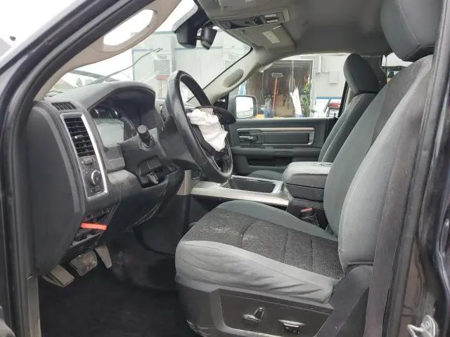 2017 RAM 1500 SLT  