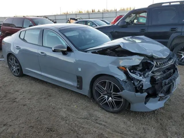 2022 KIA STINGER GT2  