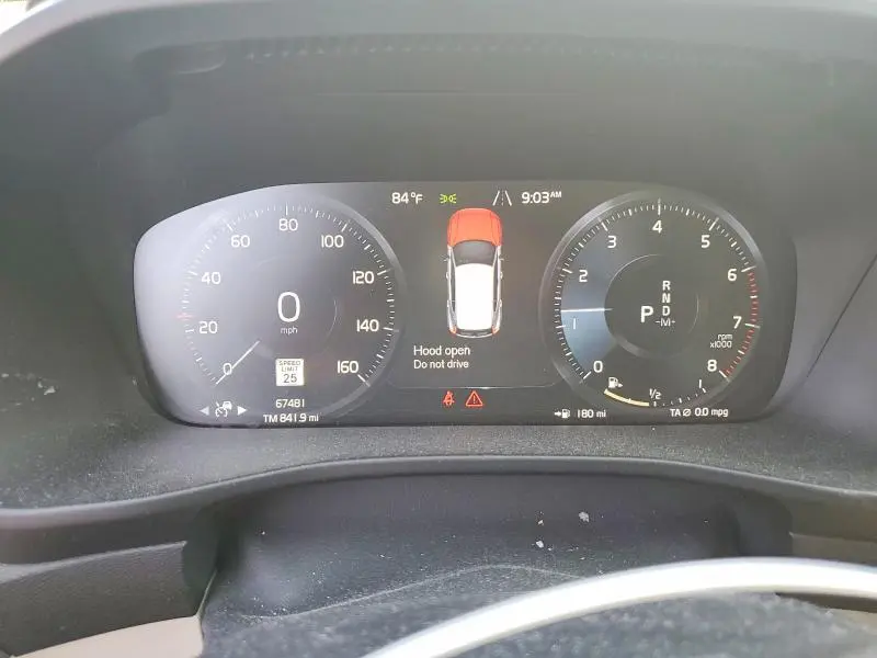 2019 VOLVO XC40 T5 INSCRIPTION  