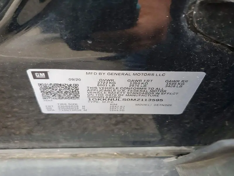 2021 GMC ACADIA SLT  