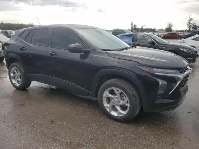 2025 CHEVROLET TRAX LS  