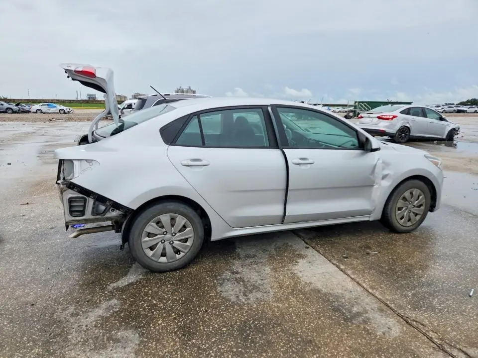 2020 KIA RIO S  