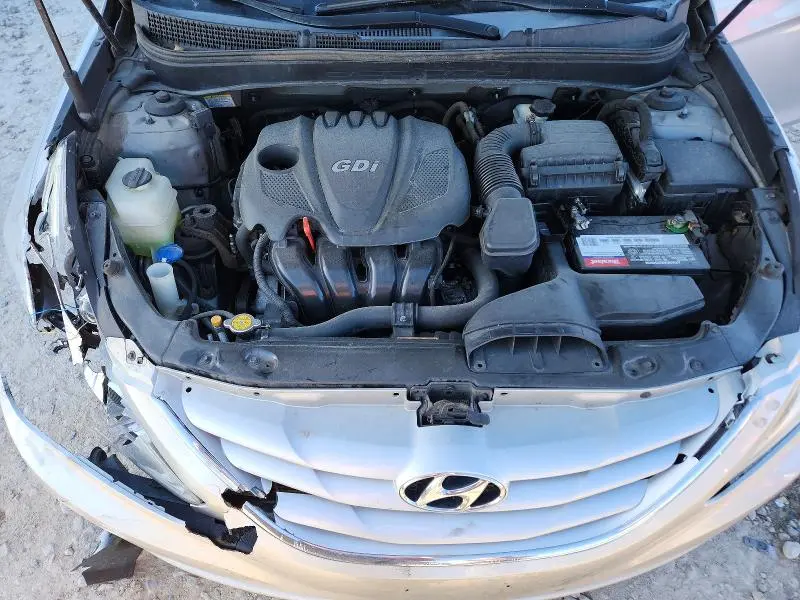2011 HYUNDAI SONATA GLS  