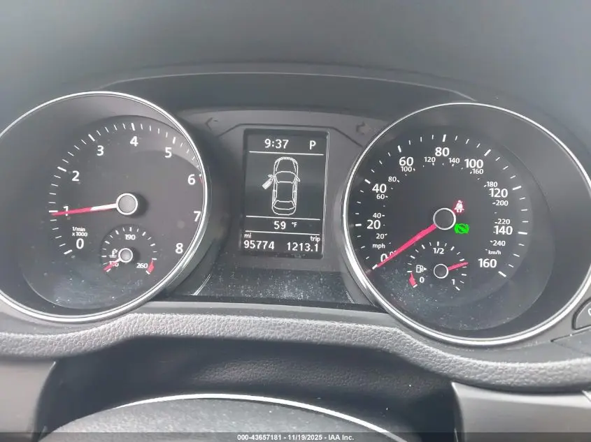 2016 VOLKSWAGEN PASSAT 1.8T R-LINE