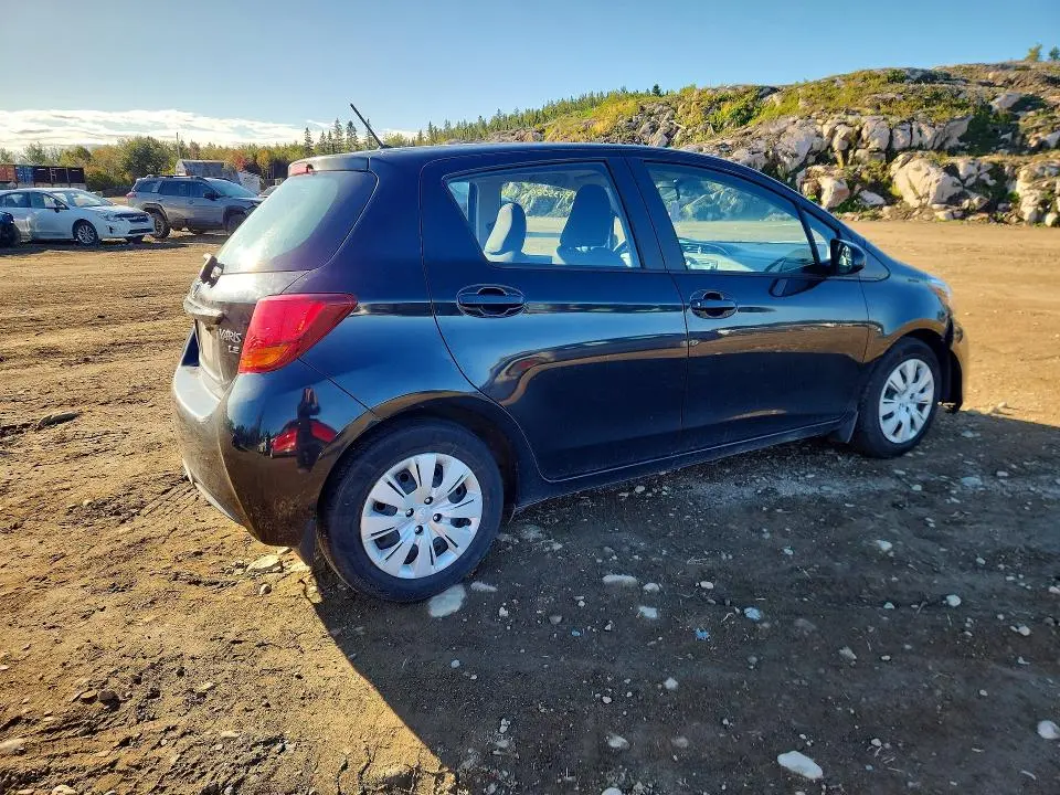 2016 TOYOTA YARIS 5-DOOR L  