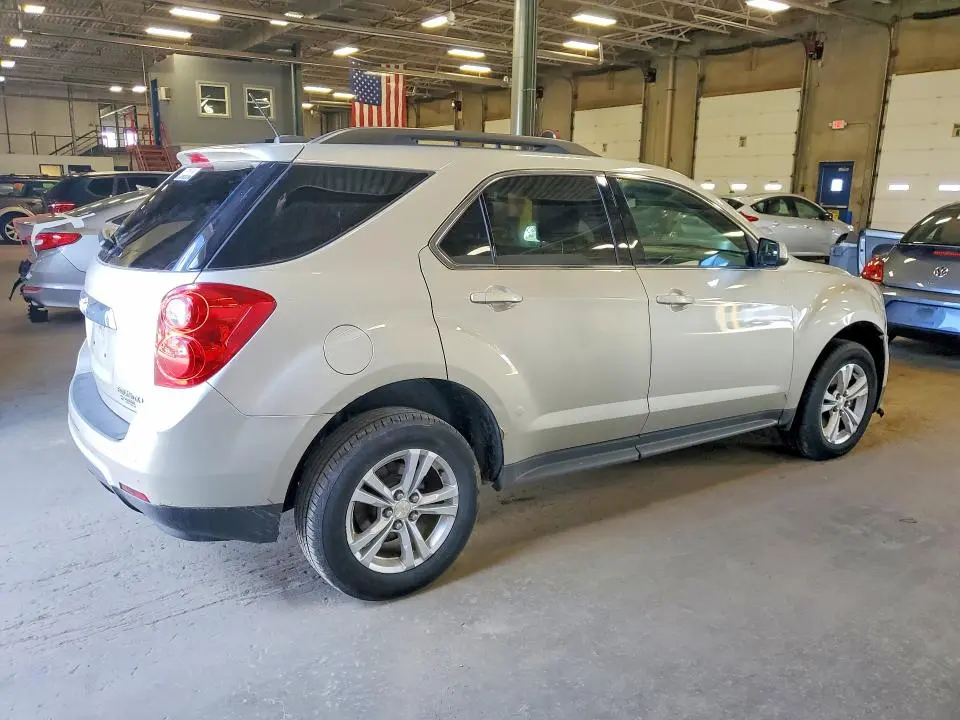 2015 CHEVROLET EQUINOX LT  