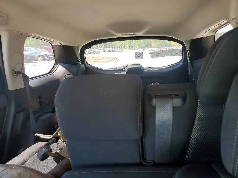 2017 NISSAN PATHFINDER SV  