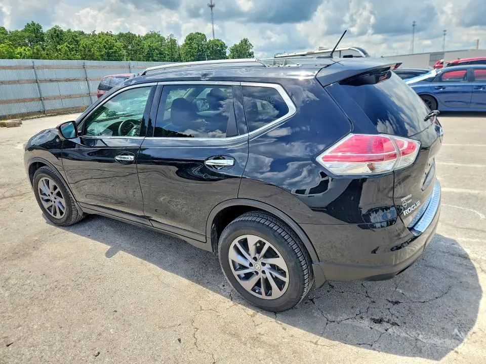 2016 NISSAN ROGUE SL  