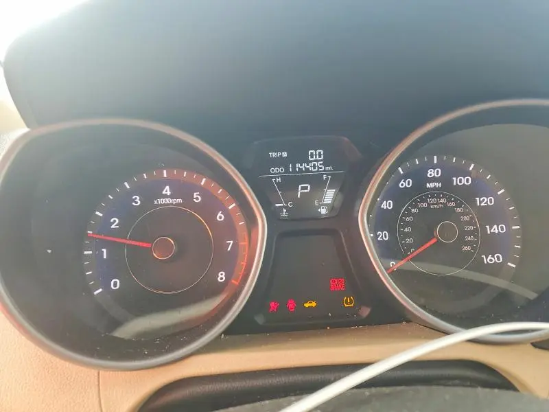 2013 HYUNDAI ELANTRA GLS  