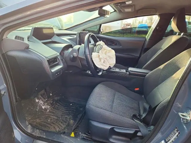 2023 TOYOTA PRIUS LE  