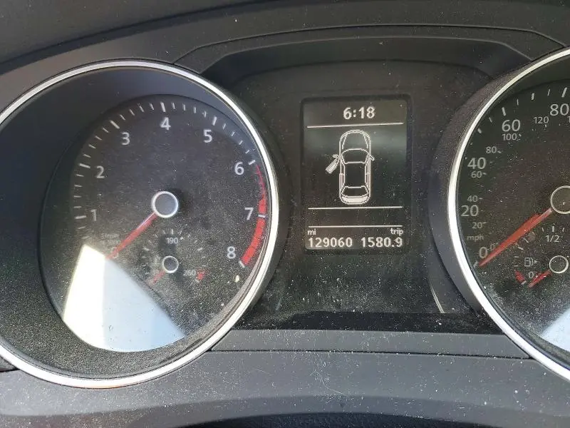 2017 VOLKSWAGEN JETTA SE  