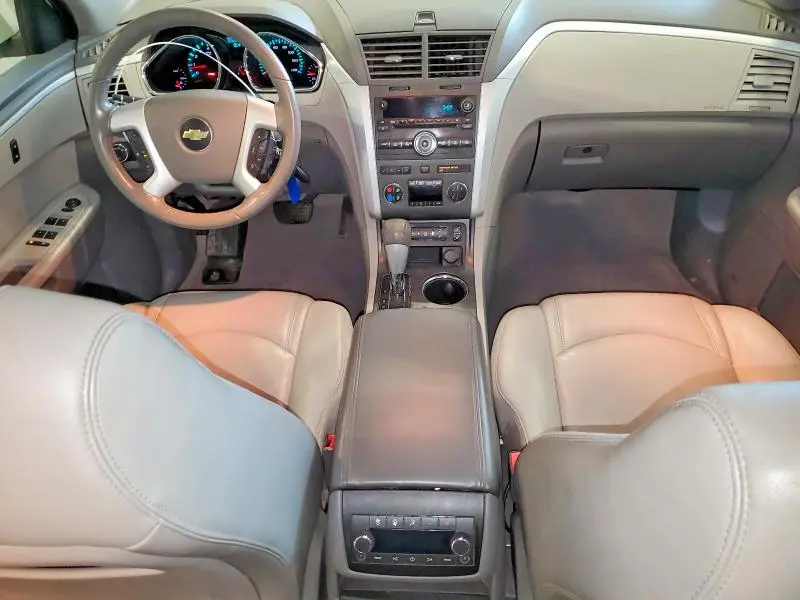 2012 CHEVROLET TRAVERSE LT  
