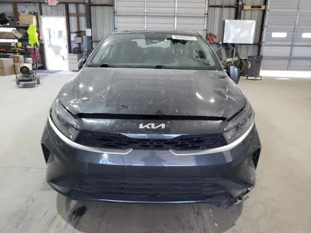 2024 KIA FORTE LX  
