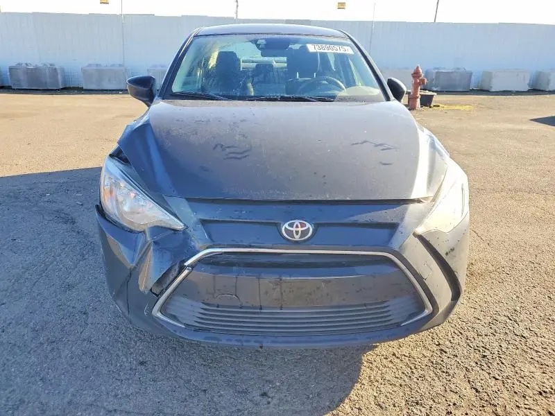 2017 TOYOTA YARIS IA   