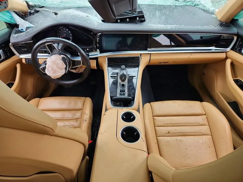 2018 PORSCHE PANAMERA 4S  