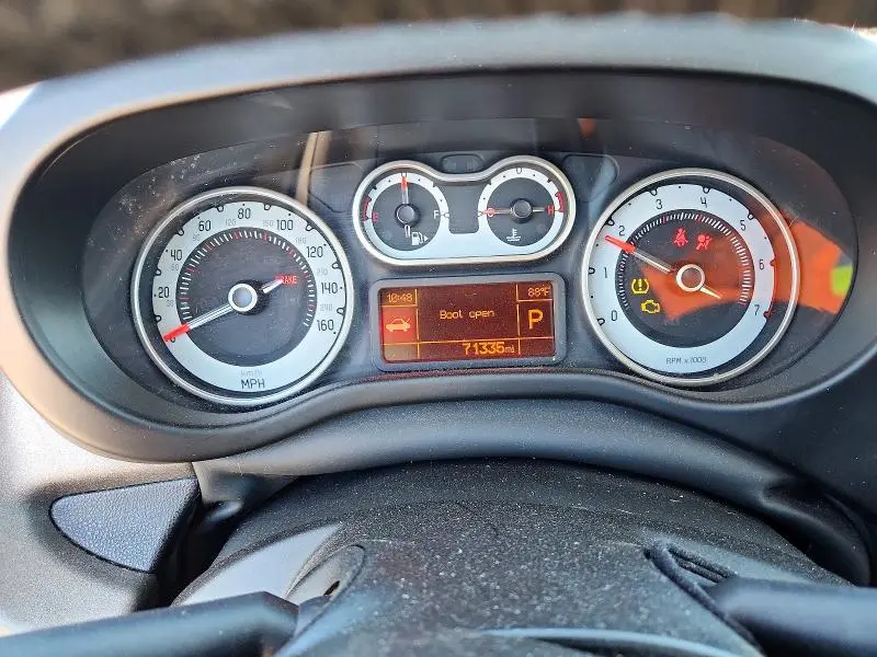 2014 FIAT 500L TREKKING  