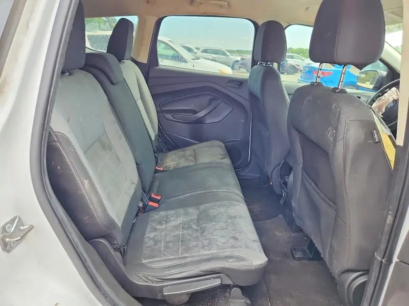 2017 FORD ESCAPE S  
