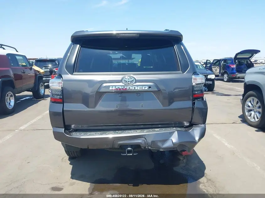 2020 TOYOTA 4RUNNER SR5