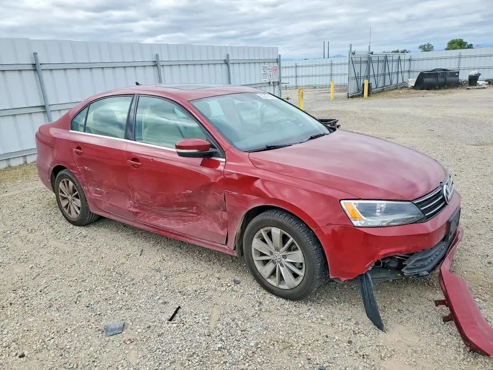 2016 VOLKSWAGEN JETTA SE  