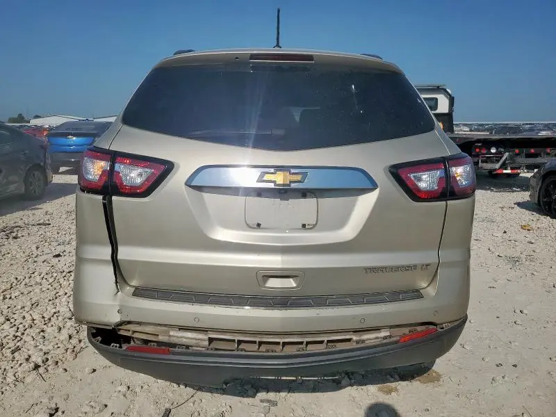 2015 CHEVROLET TRAVERSE LT  