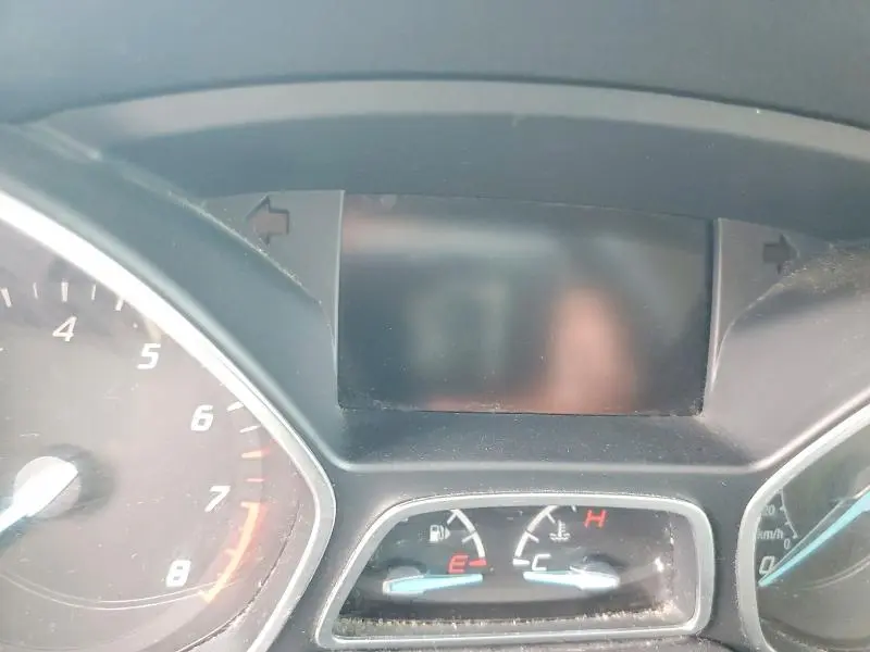 2016 FORD ESCAPE SE  