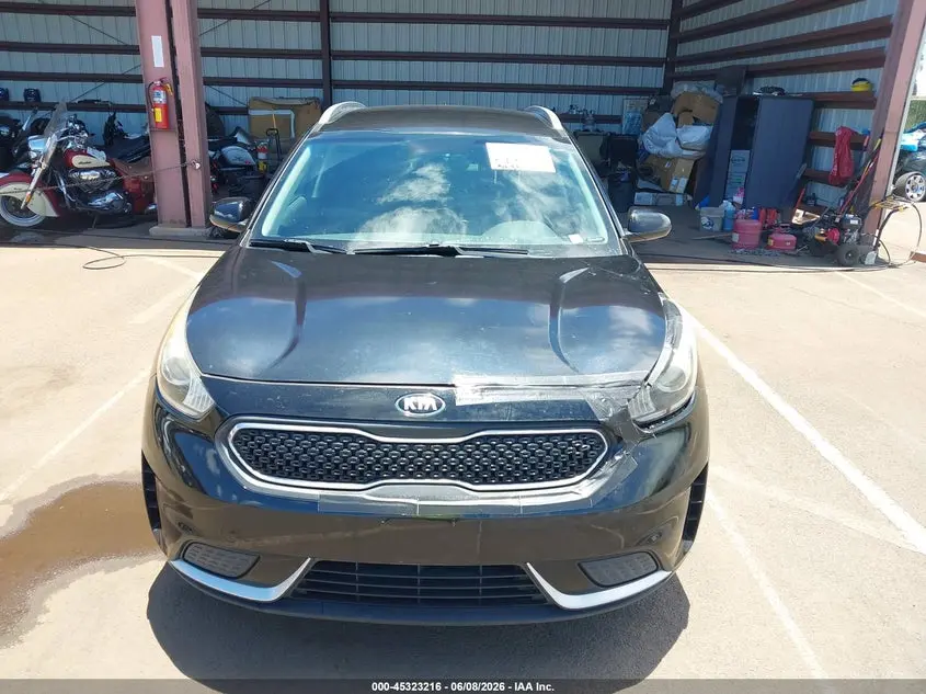 2018 KIA NIRO LX