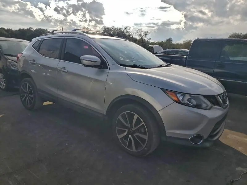 2017 NISSAN ROGUE SPORT S  