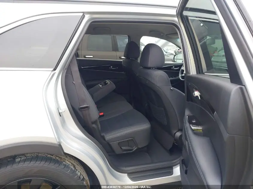 2019 KIA SORENTO 3.3L S