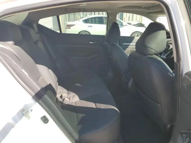 2023 NISSAN ALTIMA SL  