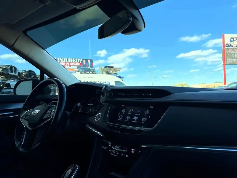 2019 CADILLAC XT5 LUXURY  