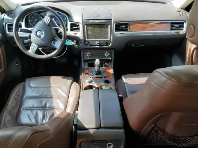 2014 VOLKSWAGEN TOUAREG V6 TDI  