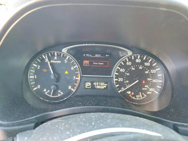2013 NISSAN PATHFINDER S  