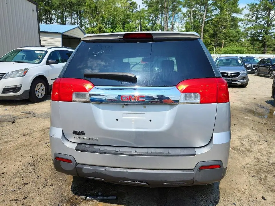 2010 GMC TERRAIN SLE  