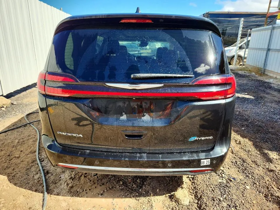 2022 CHRYSLER PACIFICA HYBRID LIMITED  