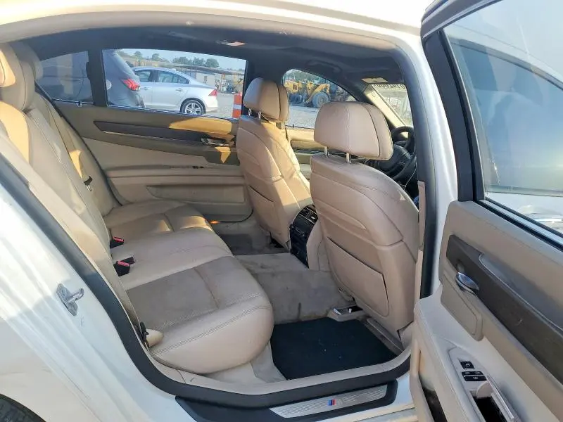 2015 BMW 750 LI  