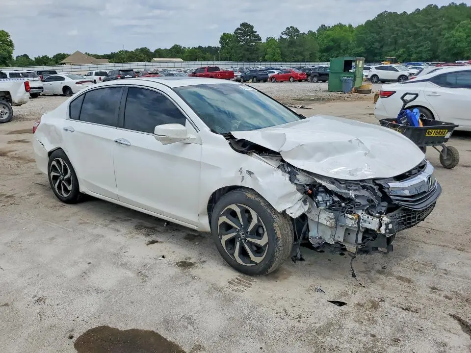 2016 HONDA ACCORD EX  