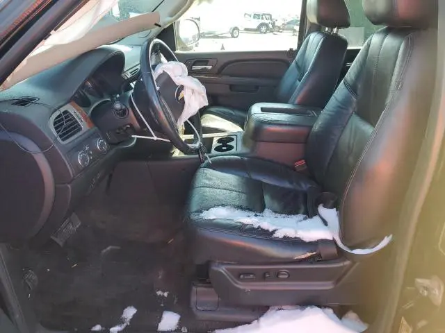 2011 CHEVROLET SUBURBAN K1500 LT