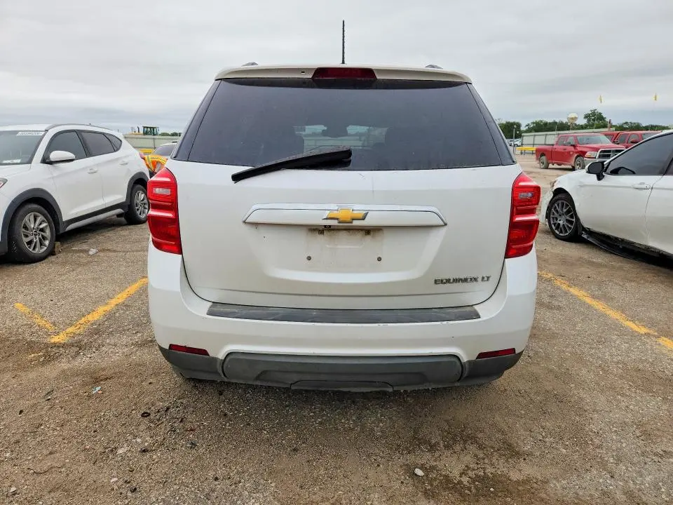 2016 CHEVROLET EQUINOX LT  