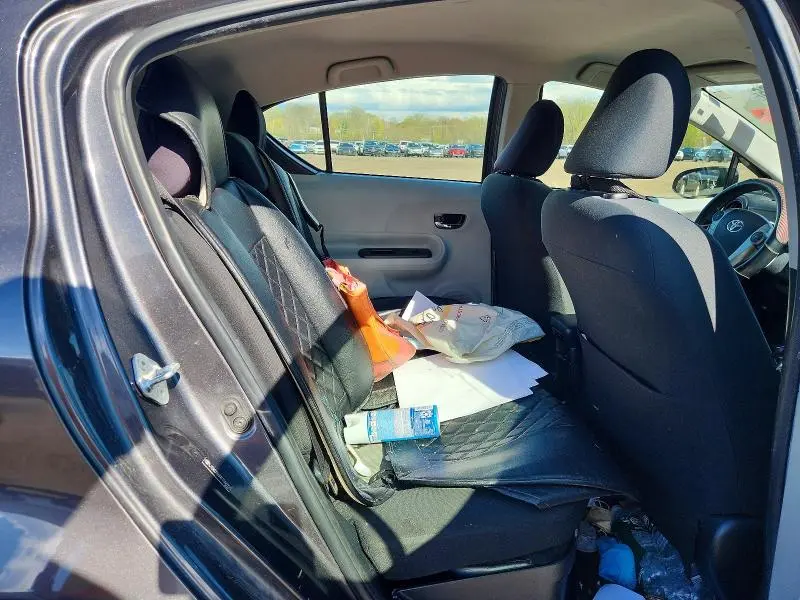 2014 TOYOTA PRIUS C TWO  