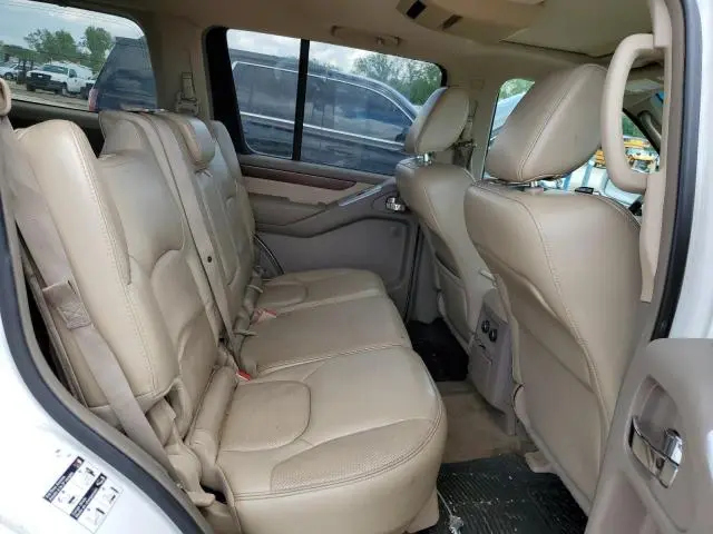 2010 NISSAN PATHFINDER S  