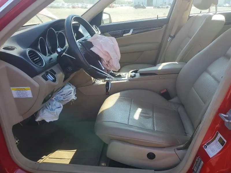 2014 MERCEDES-BENZ C 250  