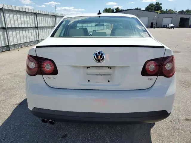 2010 VOLKSWAGEN JETTA SE  